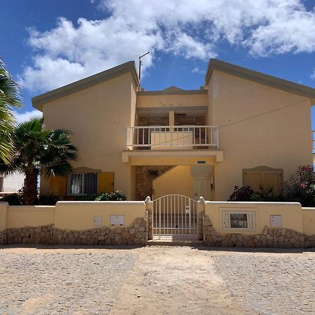 Lovely Beach Front Apartment In Santa Maria Εξωτερικό φωτογραφία